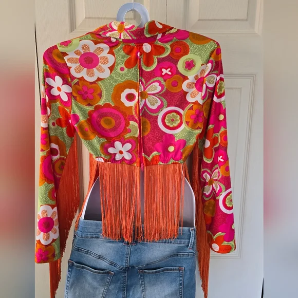 🌸 Boho Chic Floral & Fringe Crop Top - M 🌸 - Picture 9 of 16